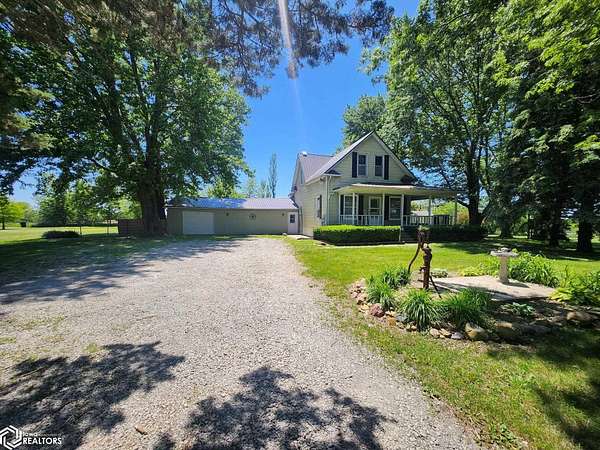 2.9 Acres of Land with Home for Sale in Plano, Iowa