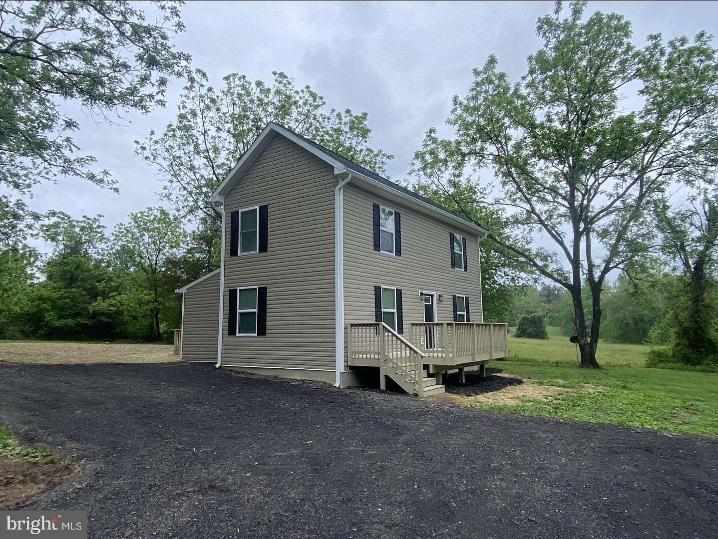 4.5 Acres of Land with Home for Sale in Sumerduck, Virginia