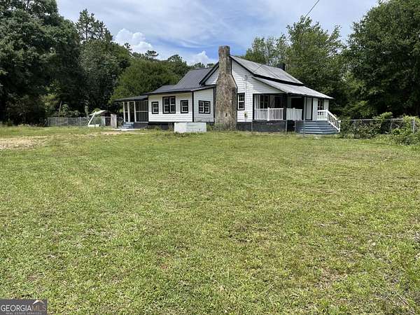 1.54 Acres of Land with Home for Sale in McDonough, Georgia