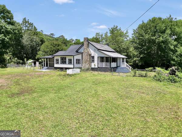 1.54 Acres of Land with Home for Sale in McDonough, Georgia