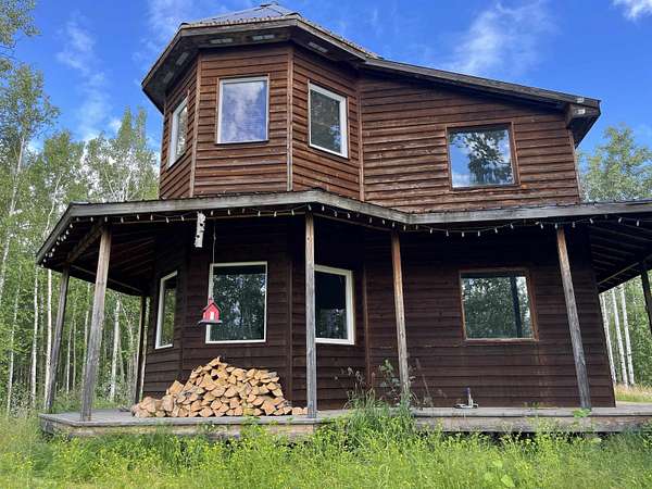 6 Acres of Land with Home for Sale in Fairbanks, Alaska