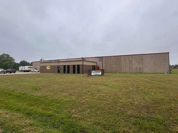 5.3 Acres of Improved Commercial Land for Sale in Walnut Ridge, Arkansas