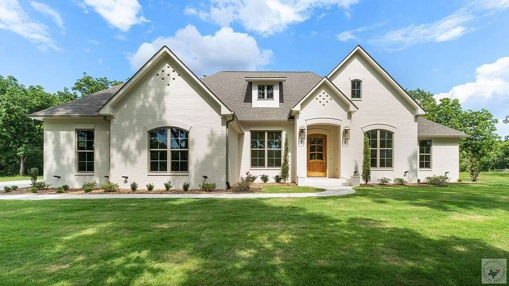 2 Acres of Land with Home for Sale in Queen City, Texas