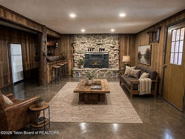 18.2 Acres of Land with Home for Sale in Pinedale, Wyoming