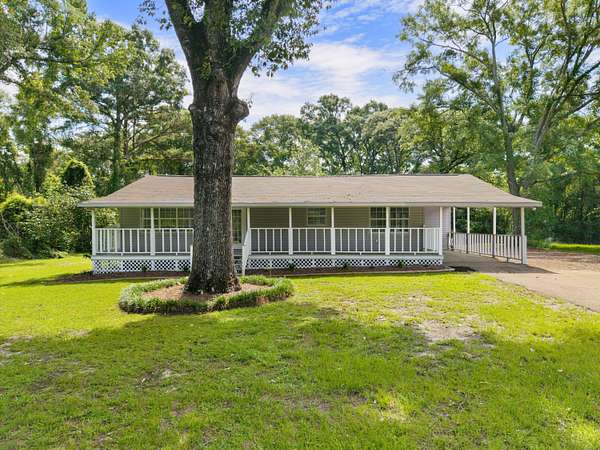 1.6 Acres of Land with Home for Sale in Hattiesburg, Mississippi