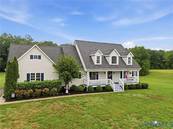 21.6 Acres of Land with Home for Sale in Mechanicsville, Virginia