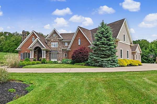 2 Acres of Land with Home for Sale in Mansfield, Ohio