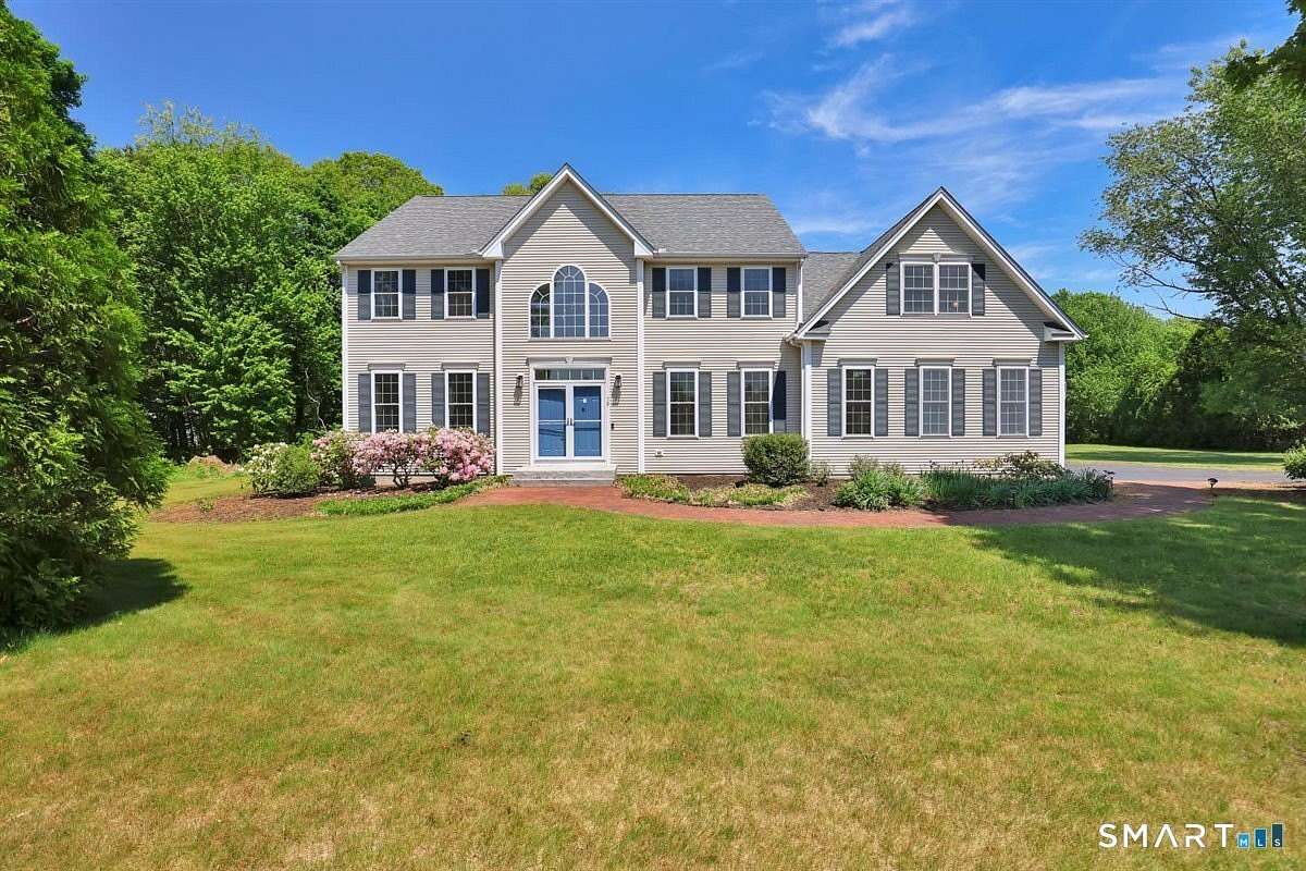 3.15 Acres of Land with Home for Sale in Glastonbury, Connecticut