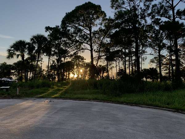 1 Acre of Residential Land for Sale in Fort Pierce, Florida