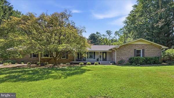 10.4 Acres of Land with Home for Sale in Purcellville, Virginia