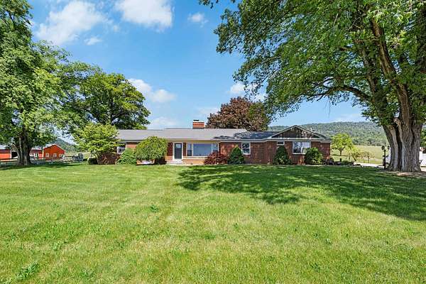 4.87 Acres of Land with Home for Sale in Broadway, Virginia