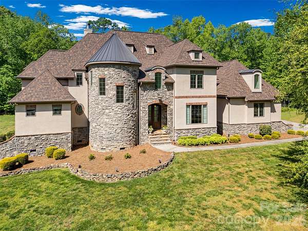 2.28 Acres of Land with Home for Sale in Huntersville, North Carolina