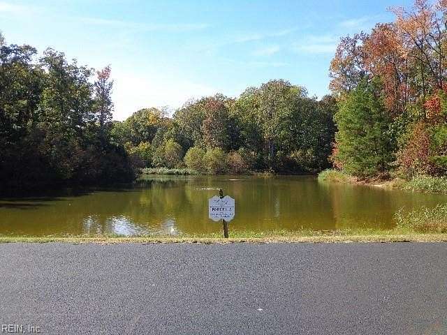 18 Acres of Land for Sale in Smithfield, Virginia