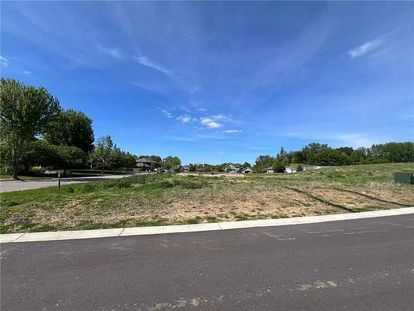 0.3 Acres of Residential Land for Sale in Red Wing, Minnesota