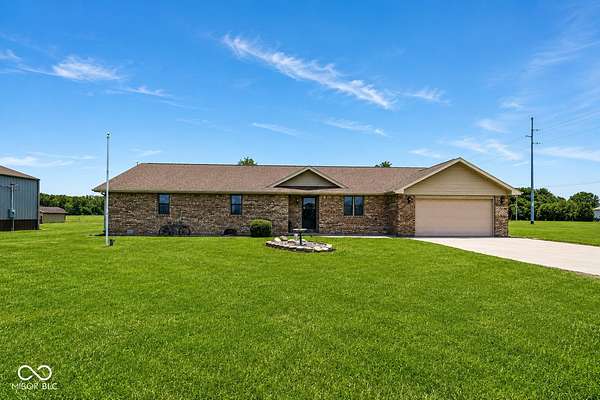 5 Acres of Land with Home for Sale in Elwood, Indiana
