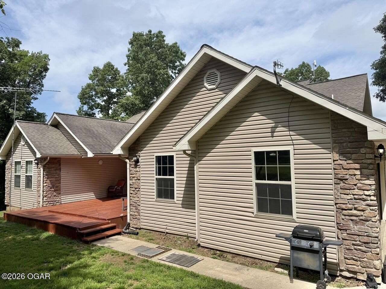 4 Acres of Land with Home for Sale in Neosho, Missouri