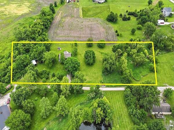 3 Acres of Land with Home for Sale in Bucyrus, Kansas