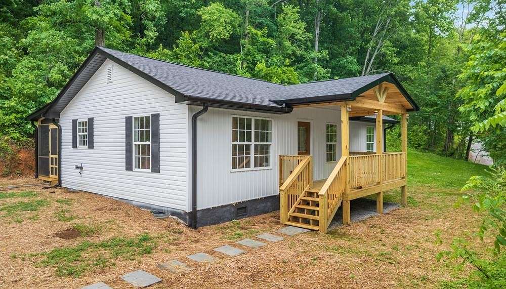2.7 Acres of Land with Home for Sale in Apison, Tennessee