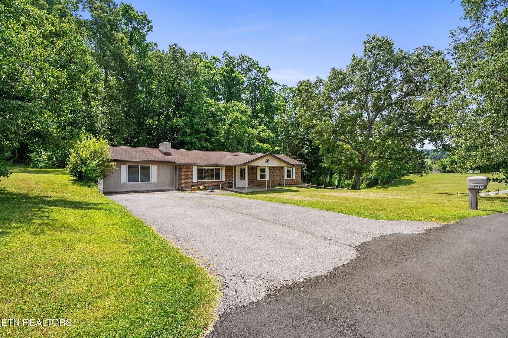 1.5 Acres of Land with Home for Sale in Knoxville, Tennessee