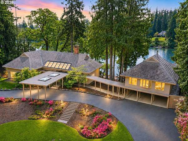 1.82 Acres of Land with Home for Sale in Wilsonville, Oregon