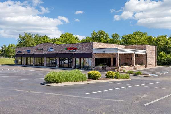 1.72 Acres of Improved Commercial Land for Sale in Spring Hill, Tennessee