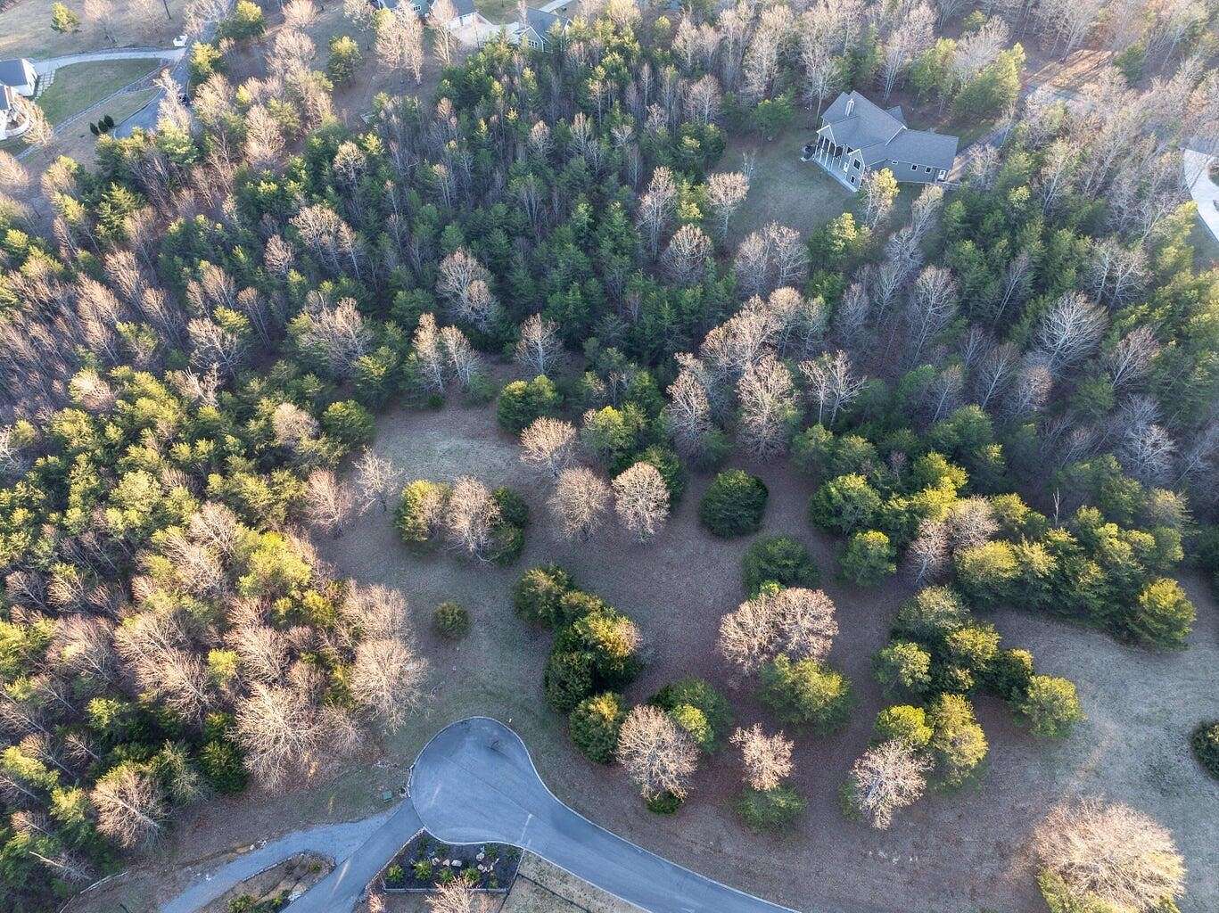 2.1 Acres of Residential Land for Sale in Dunlap, Tennessee