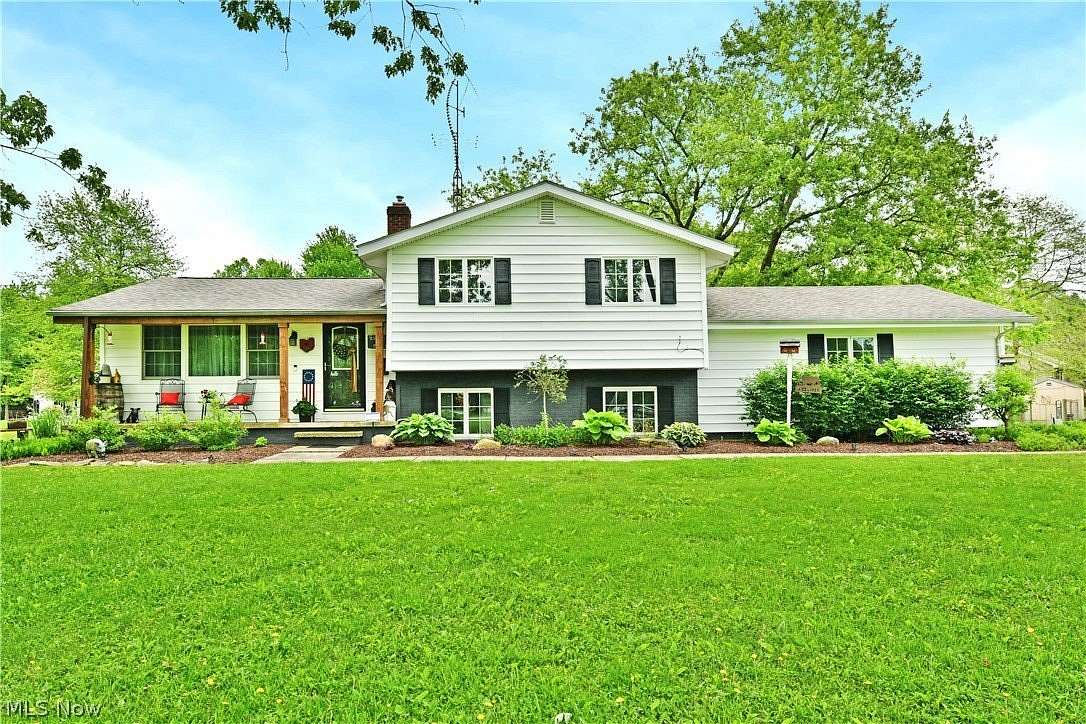 2.18 Acres of Land with Home for Sale in West Farmington, Ohio