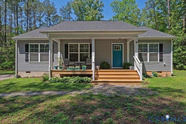 2.49 Acres of Land with Home for Sale in Mineral, Virginia