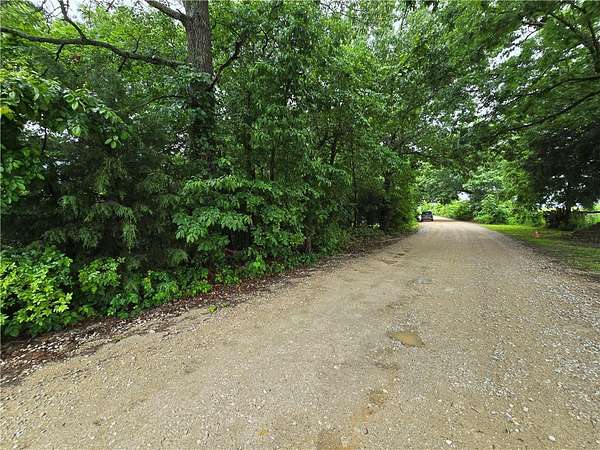 1 Acre of Residential Land for Sale in Omaha, Arkansas