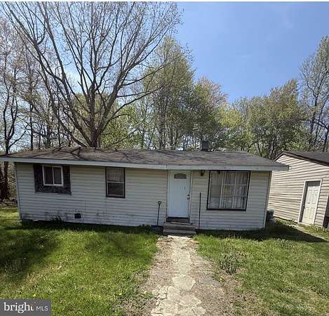 2 Acres of Land with Home for Sale in Brandywine, Maryland