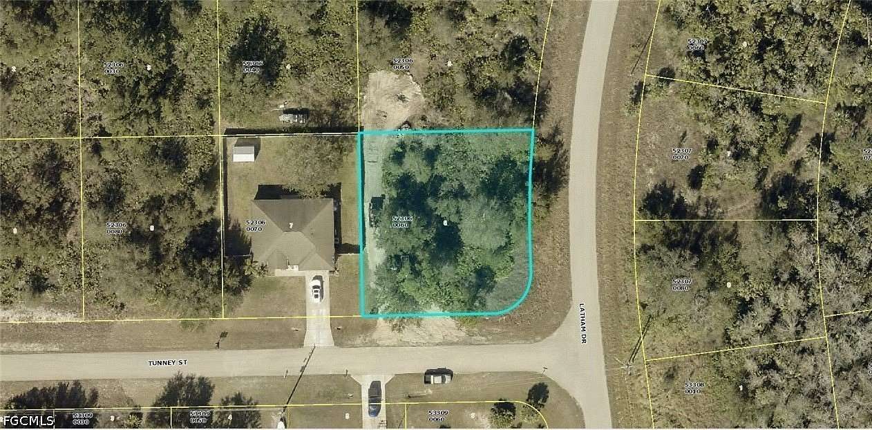 0.33 Acres of Residential Land for Sale in Lehigh Acres, Florida