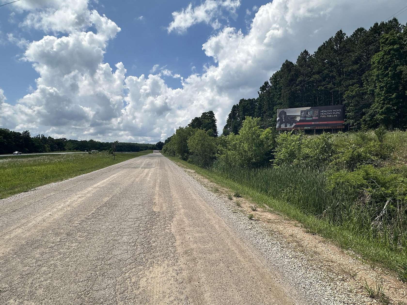 5.56 Acres of Mixed-Use Land for Sale in Mountain Grove, Missouri
