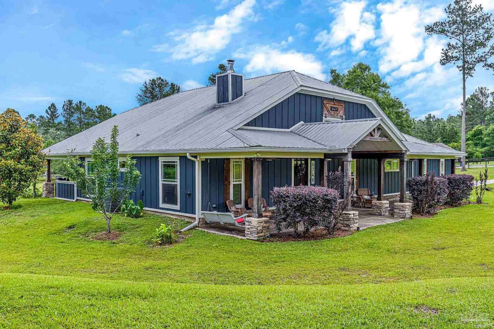 9.14 Acres of Land with Home for Sale in Milton, Florida