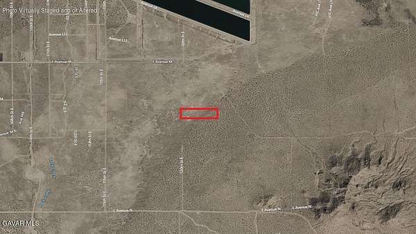 10.2 Acres of Land for Sale in Palmdale, California