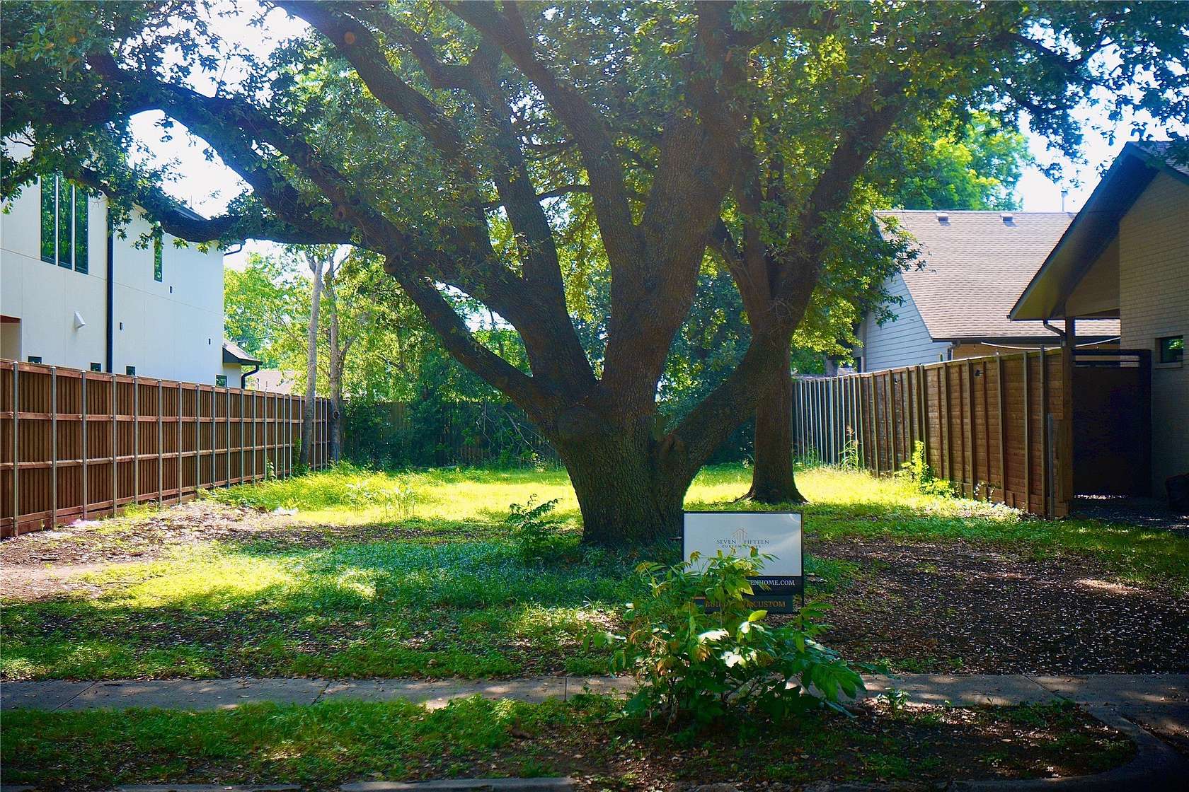 0.19 Acres of Residential Land for Sale in Dallas, Texas