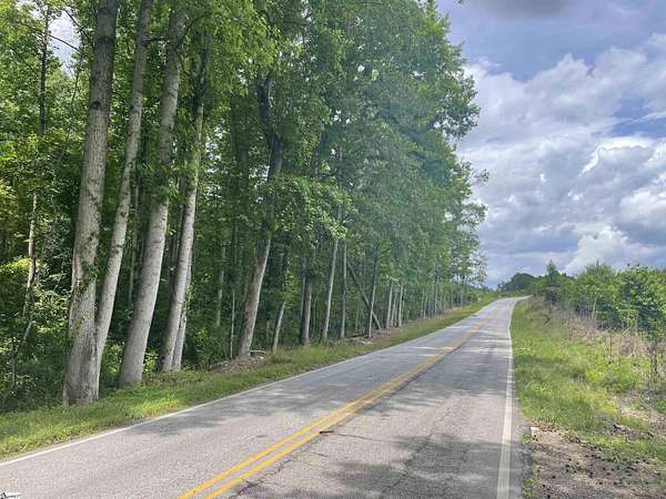 31 Acres of Land for Sale in Easley, South Carolina