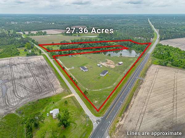 27.4 Acres of Agricultural Land with Home for Sale in Nicholls, Georgia