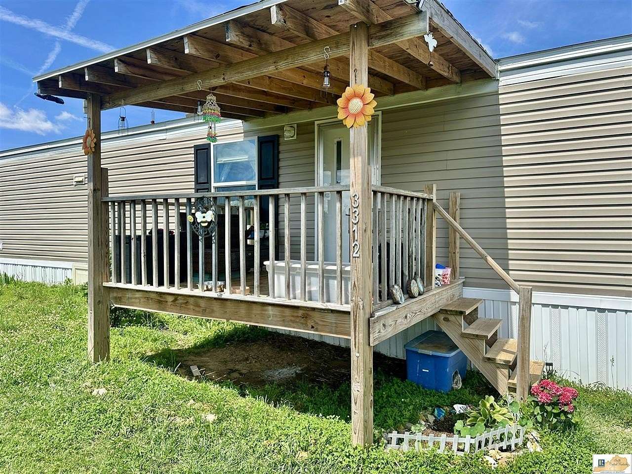 5 Acres of Land with Home for Sale in Breeding, Kentucky