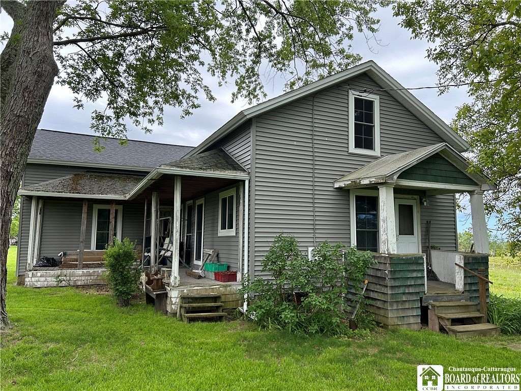 28.6 Acres of Land with Home for Sale in Fredonia, New York