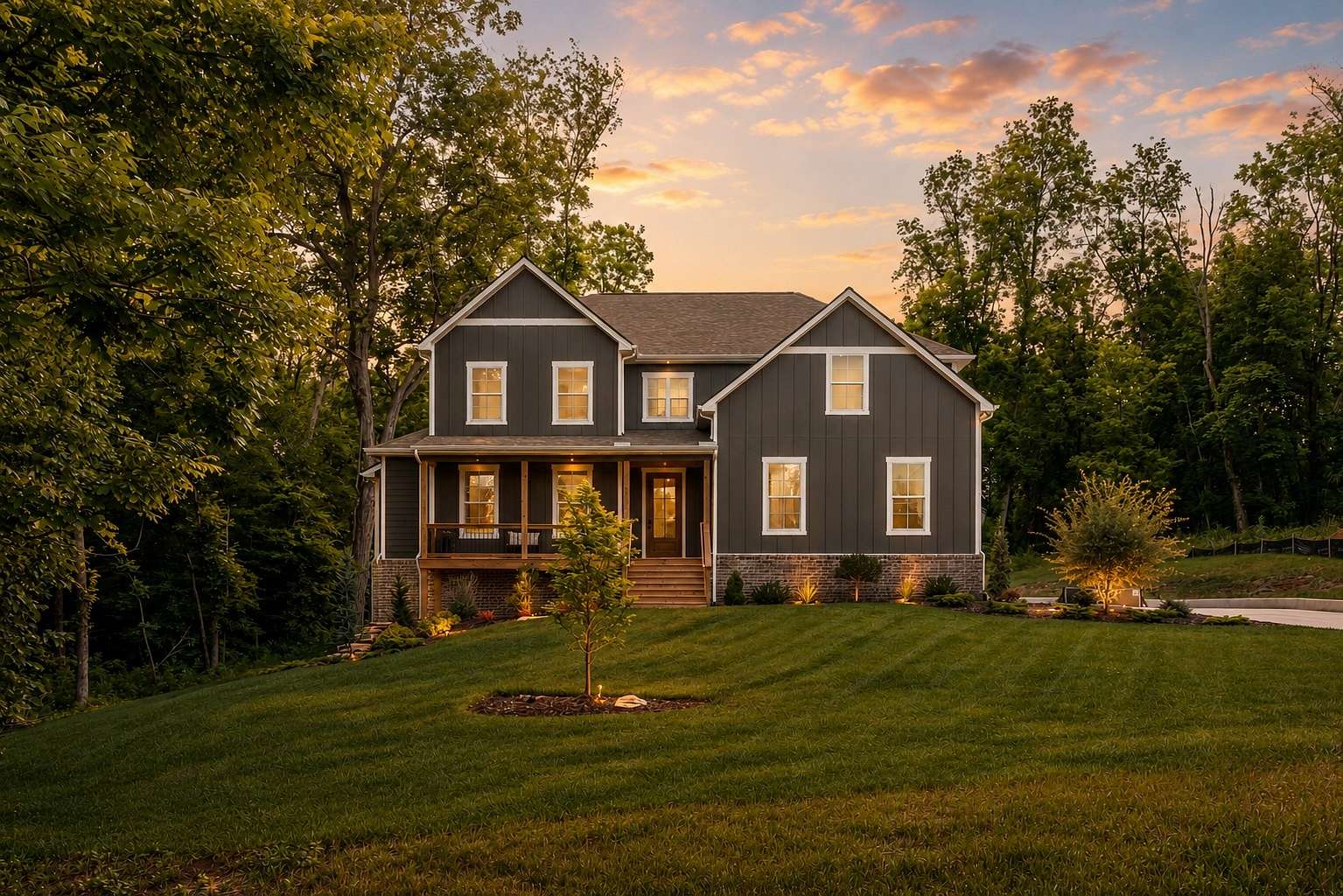 2 Acres of Land with Home for Sale in Columbia, Tennessee
