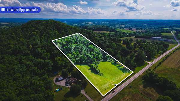 5 Acres of Residential Land for Sale in Hartsville, Tennessee