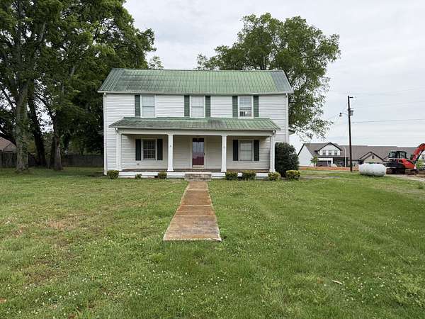 2.19 Acres of Land with Home for Auction in Murfreesboro, Tennessee