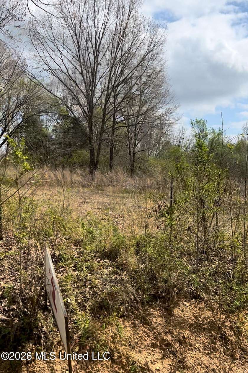 5.7 Acres of Land for Sale in Byhalia, Mississippi