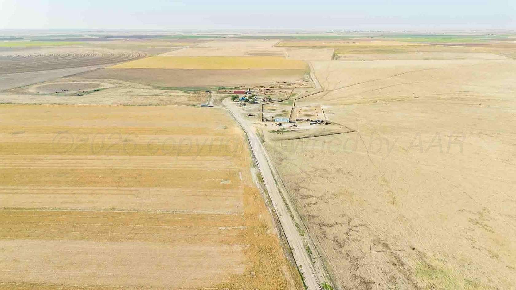 3,143 Acres of Land with Home for Sale in Stratford, Texas