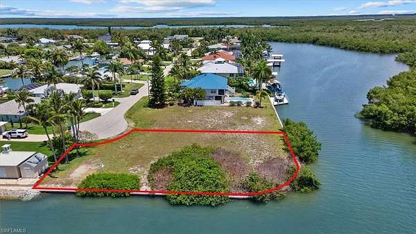 0.34 Acres of Residential Land for Sale in Naples, Florida