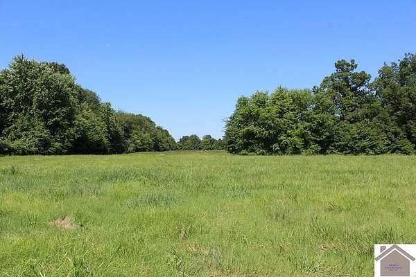 9.56 Acres of Land for Sale in Mayfield, Kentucky
