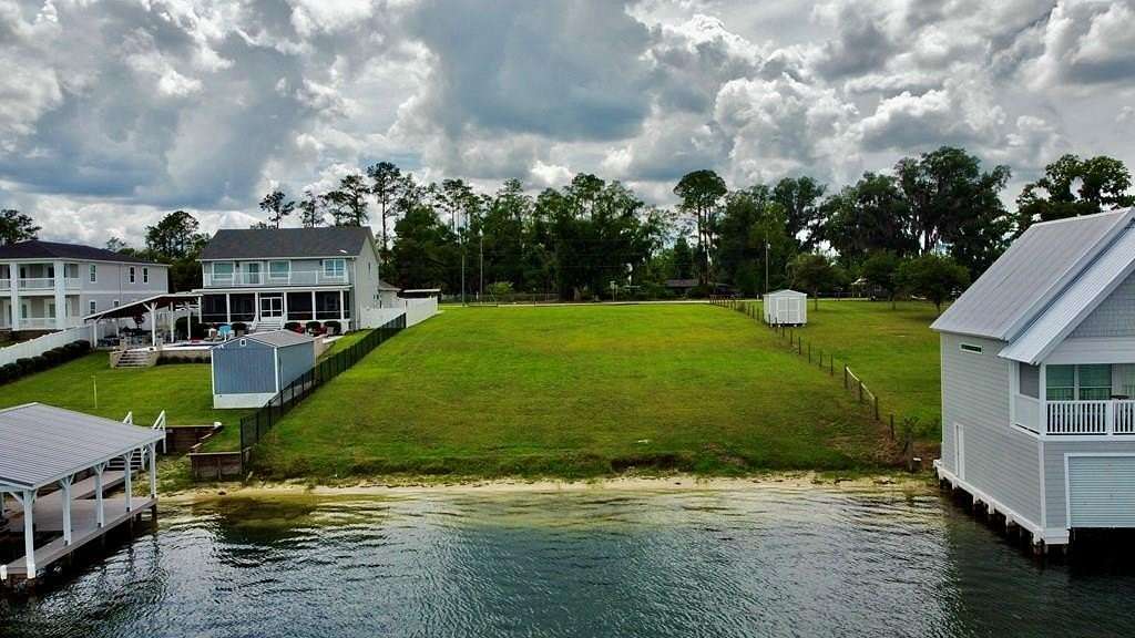 0.68 Acres of Residential Land for Sale in Lake Park, Georgia