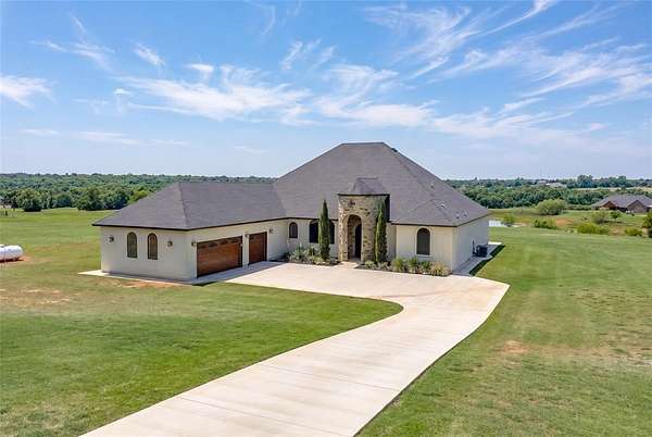 4.44 Acres of Land with Home for Sale in Blanchard, Oklahoma