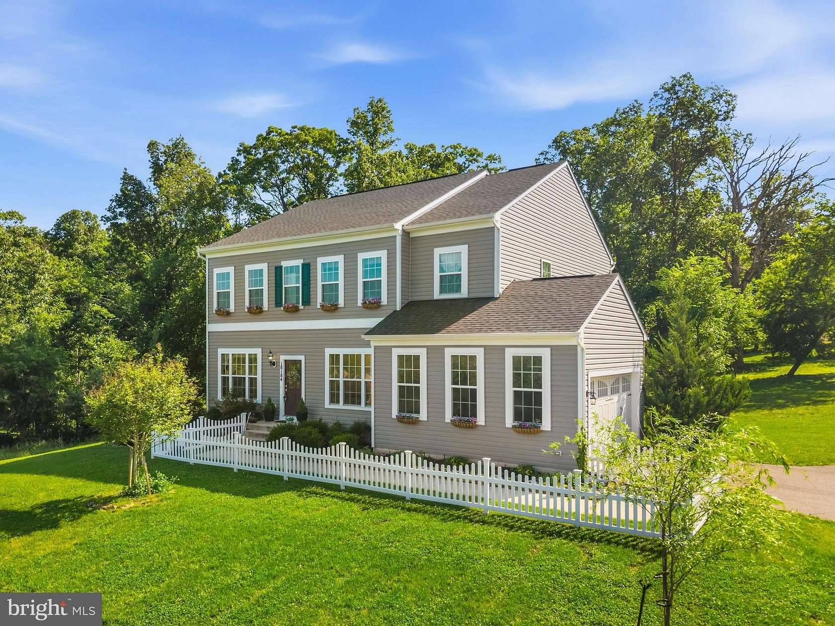 4.55 Acres of Land with Home for Sale in Round Hill, Virginia