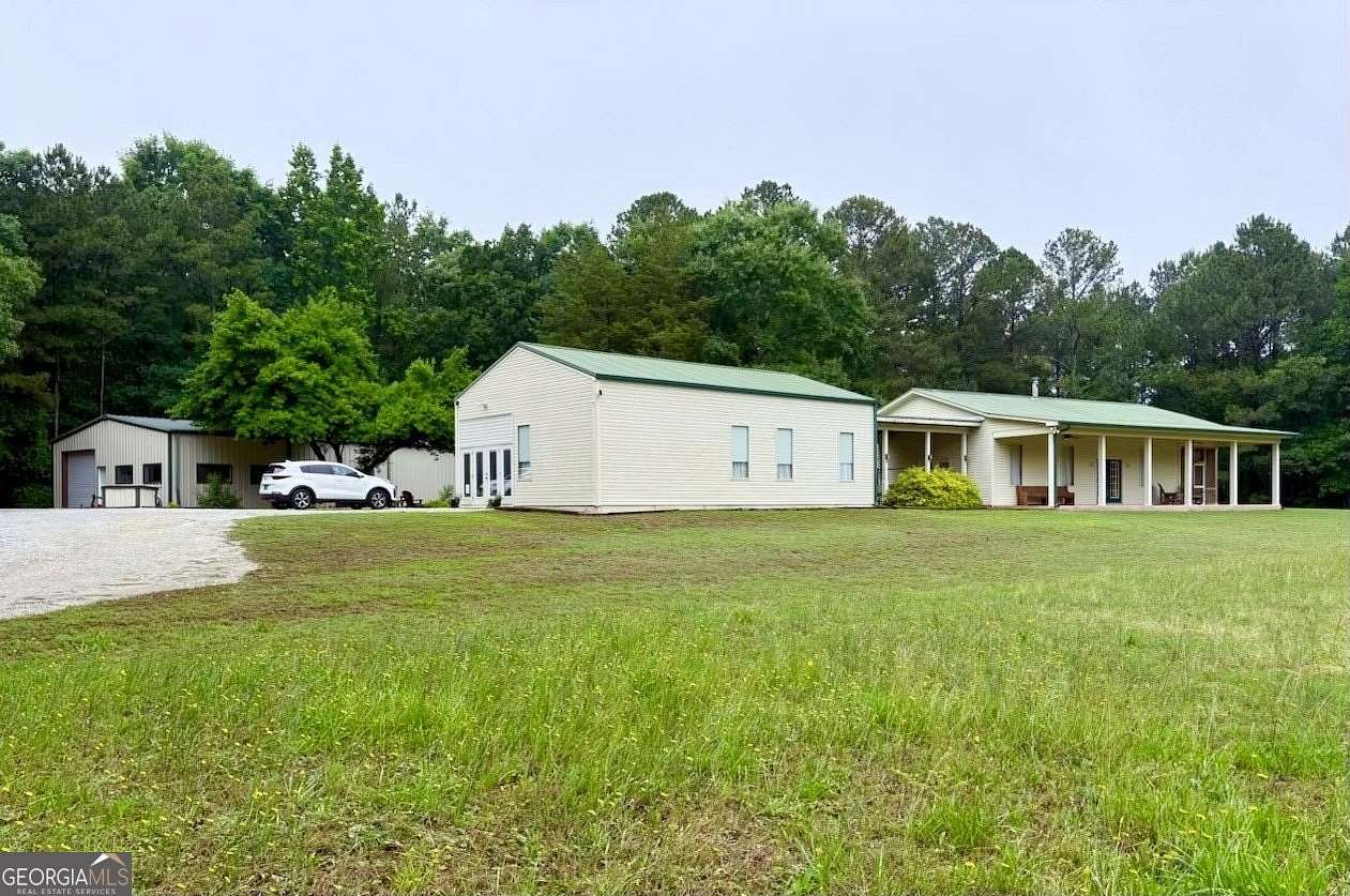 40.4 Acres of Recreational Land with Home for Sale in Elberton, Georgia